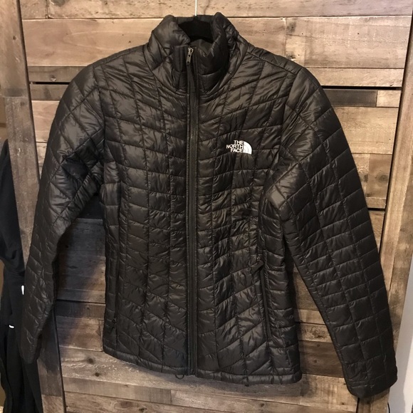 The North Face Jackets & Blazers - The north face thermal ball echo jacket